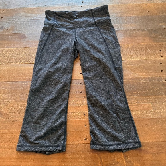 LuluLemon Athletica‎ Legings - Picture 4 of 6